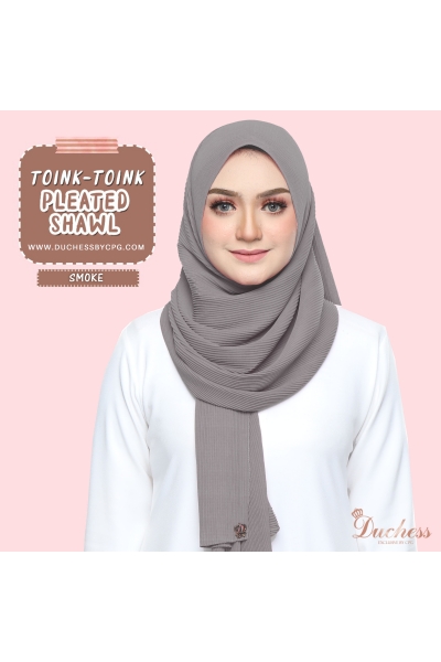 Pleated shawl - smoke